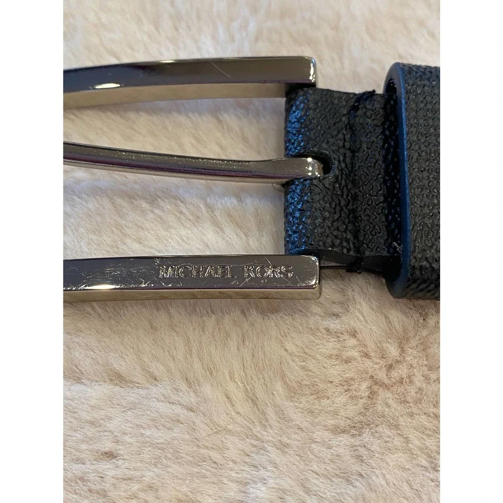 Michael Kors Signature Logo Belt, Size S.